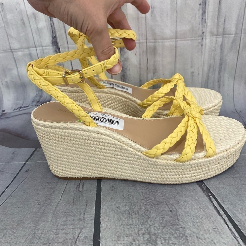 Antonio Melani Size 9.5 M Yellow Platform Leather Braided Ankle Strap Wedges